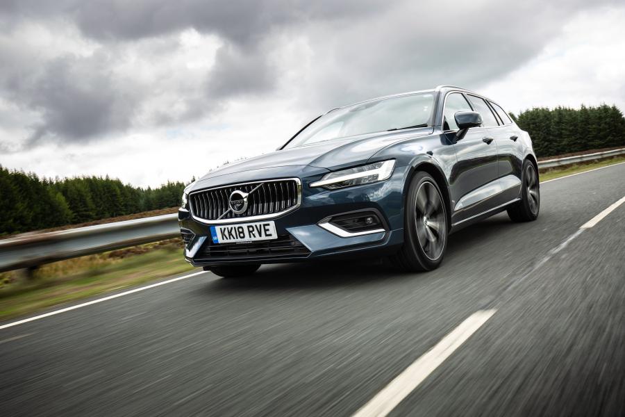  Volvo V60 D3 Inscription 2018 года  (UK) (фото 29 из 40)